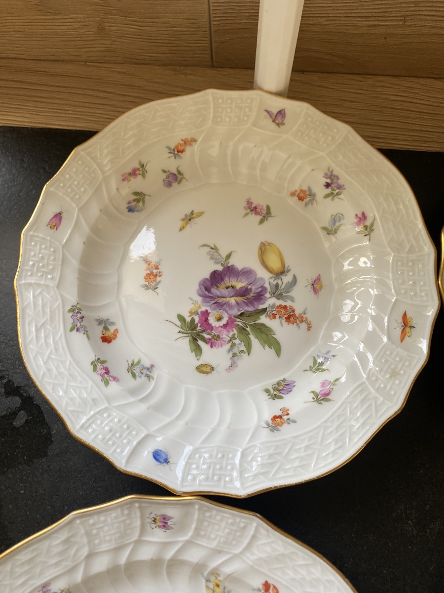 9 Assiettes Meissen 19 eme -photo-4
