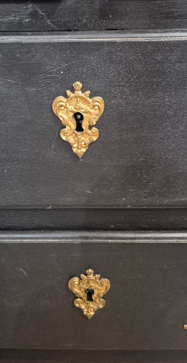 Louis XIV-era Chest Of Drawers-photo-1