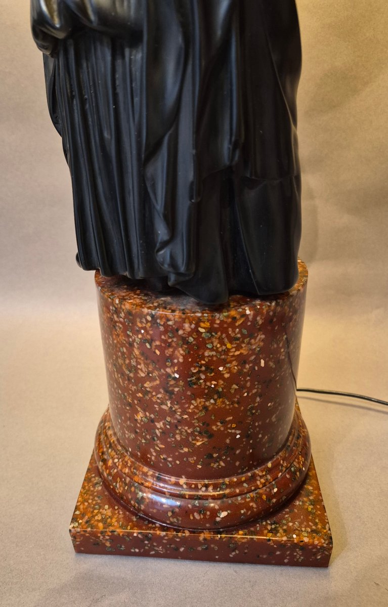 Neoclassical Lamp With A Female Statue -photo-4