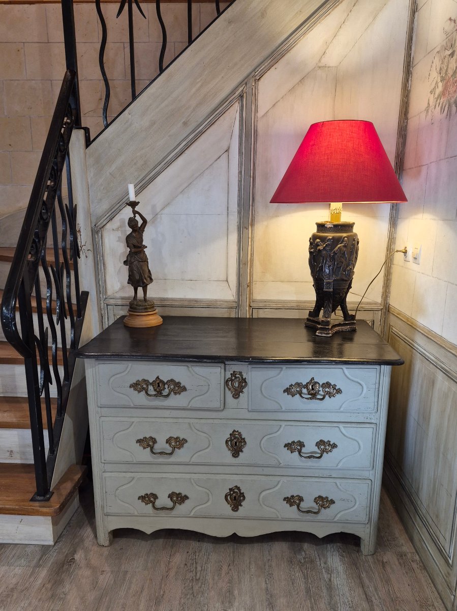 Louis XV-era Chest Of Drawers 