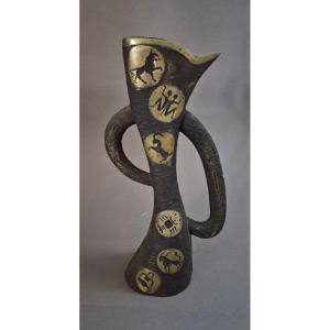 Brutalist Bronze Vase Featuring The Twelve Signs Of The Zodiac 