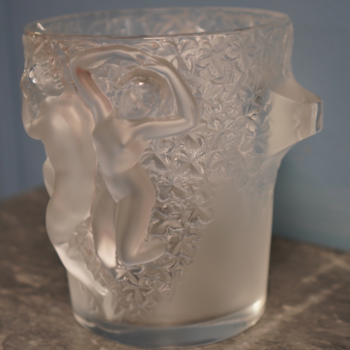 "ganymède" Champagne Vase In Satin-finish Crystal—signed Lalique France—-photo-2