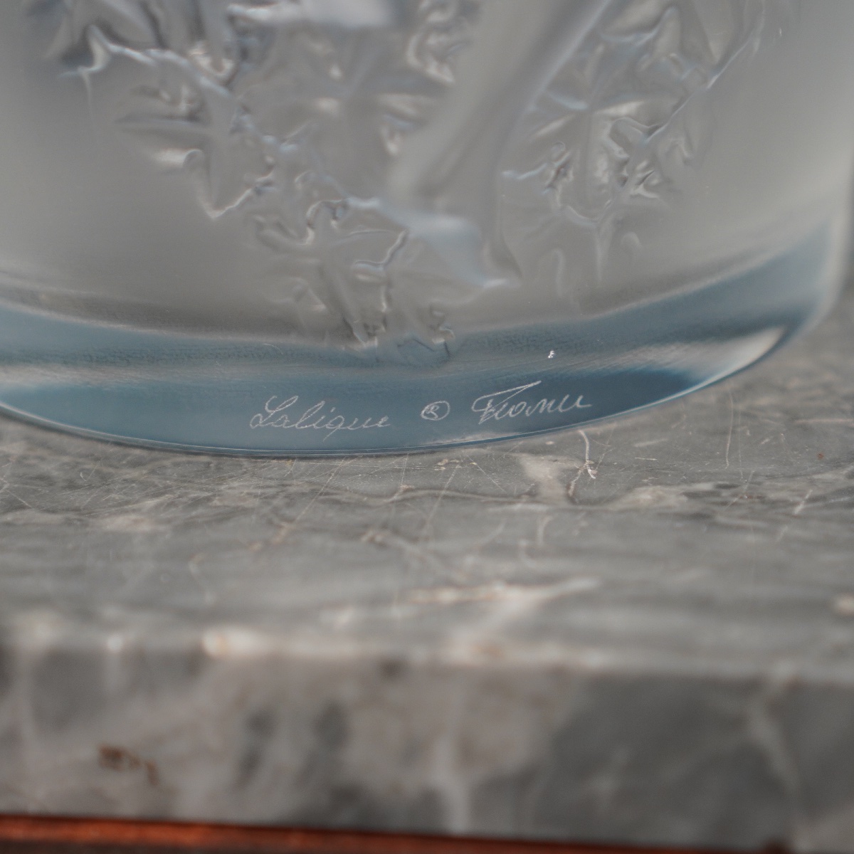 "ganymède" Champagne Vase In Satin-finish Crystal—signed Lalique France—-photo-1
