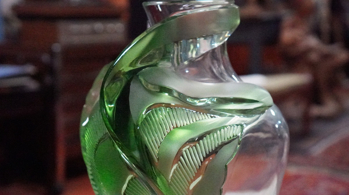 Lalique – vase « Tanega » en cristal clair et vert – Marie-Claude Lalique, années 1980-photo-3