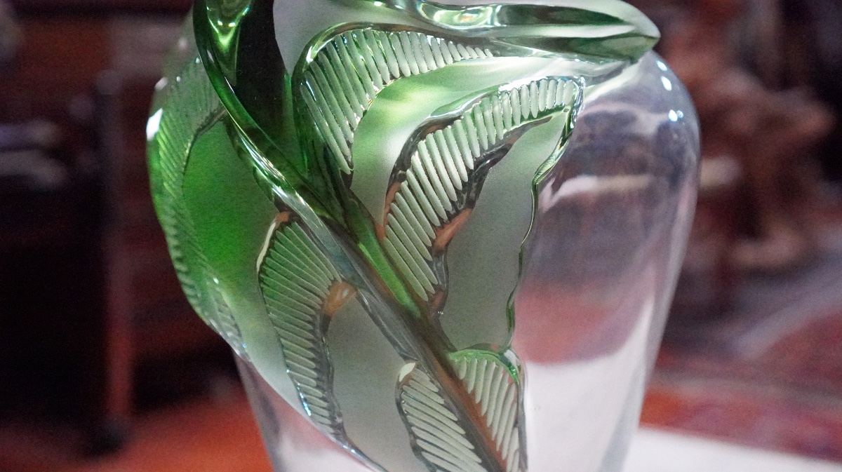 Lalique – vase « Tanega » en cristal clair et vert – Marie-Claude Lalique, années 1980-photo-1