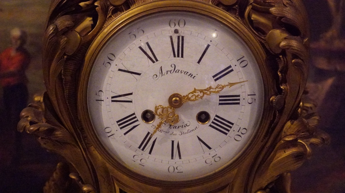 Grande pendule de style Louis XV – Fin du XIXe siècle - Ardavani Paris -photo-3