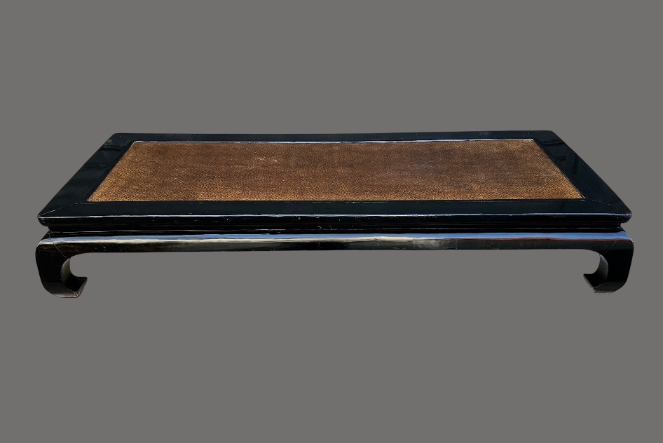 Lit de fumeur d'opium - Laque noire - Chine 19eme