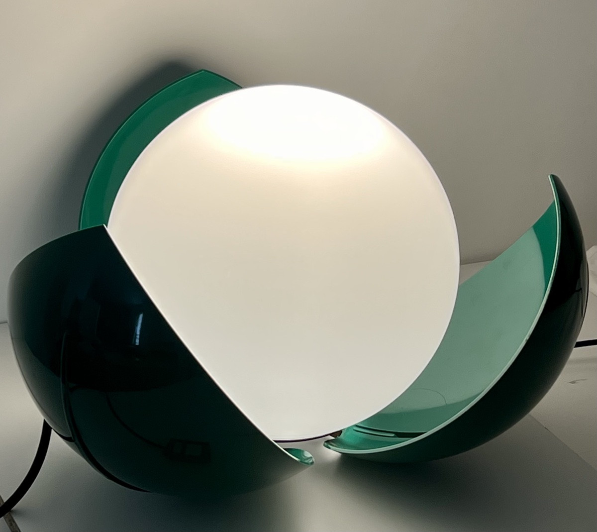 Frine Motorized Lamp By Studio Tetrarch For Artemide, Italy 1968-photo-2