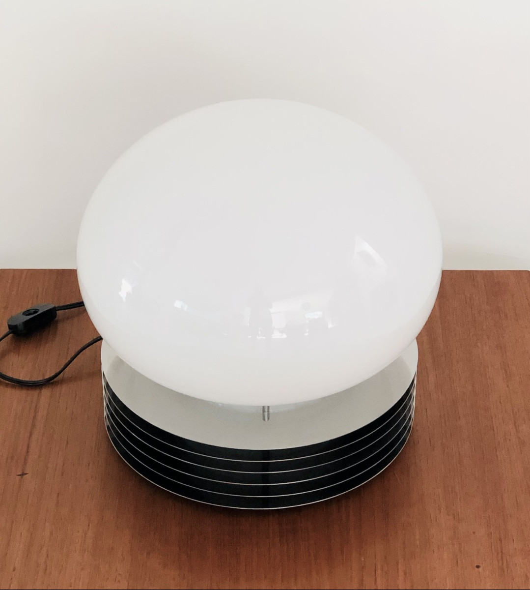 Lampe à poser en inox et verre opalin par Tronconi Illuminazione, Italie années 70-photo-3