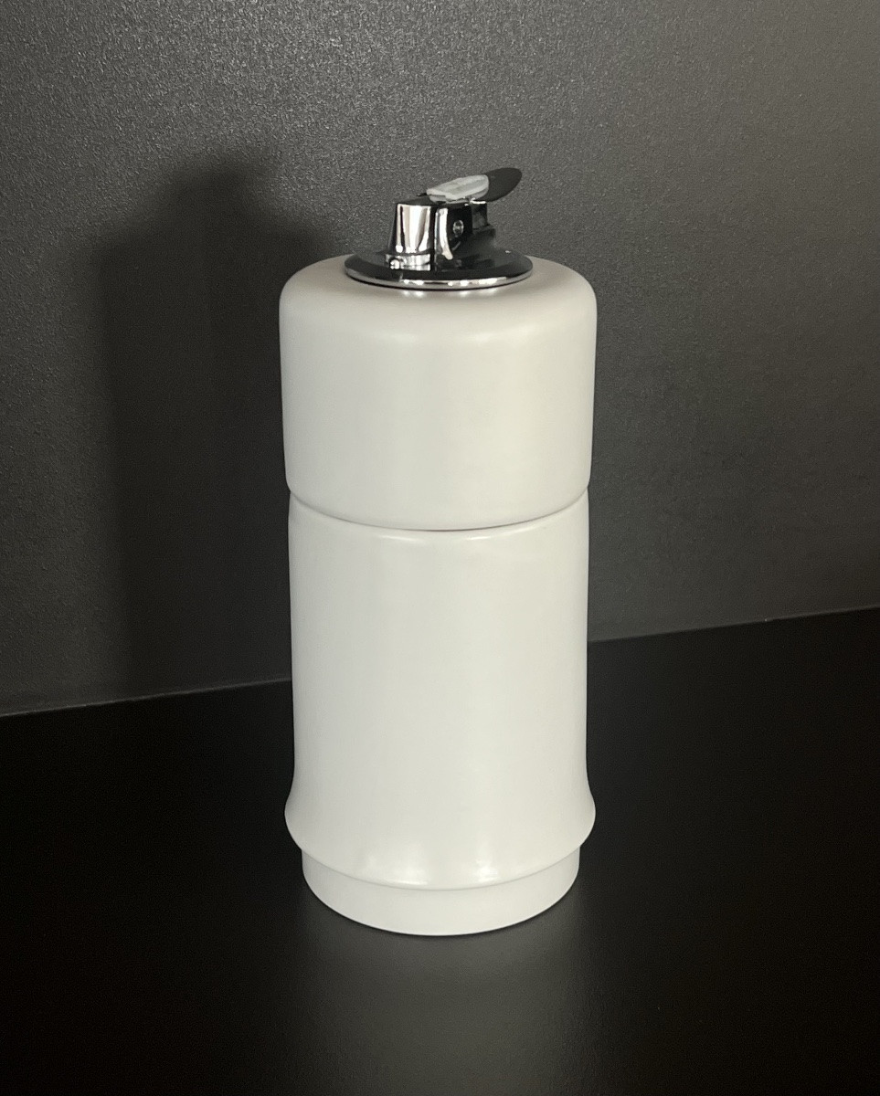 Nécessaire de fumeur en céramique blanche de la Societa Ceramica Revelli à Laveno, Italie année-photo-2