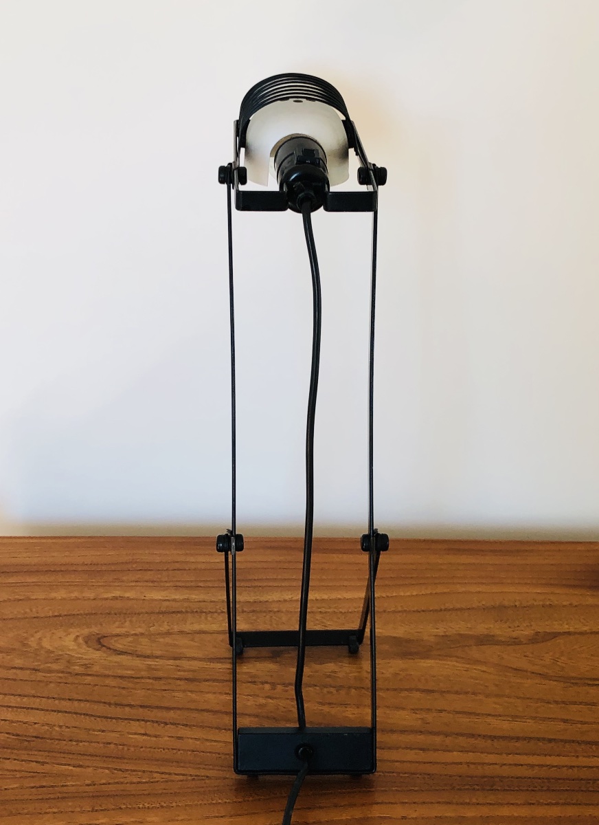 Lampe modèle "Sintesi" tavolo de Ernesto Gismondi pour Artemide, Italie années 70-photo-1