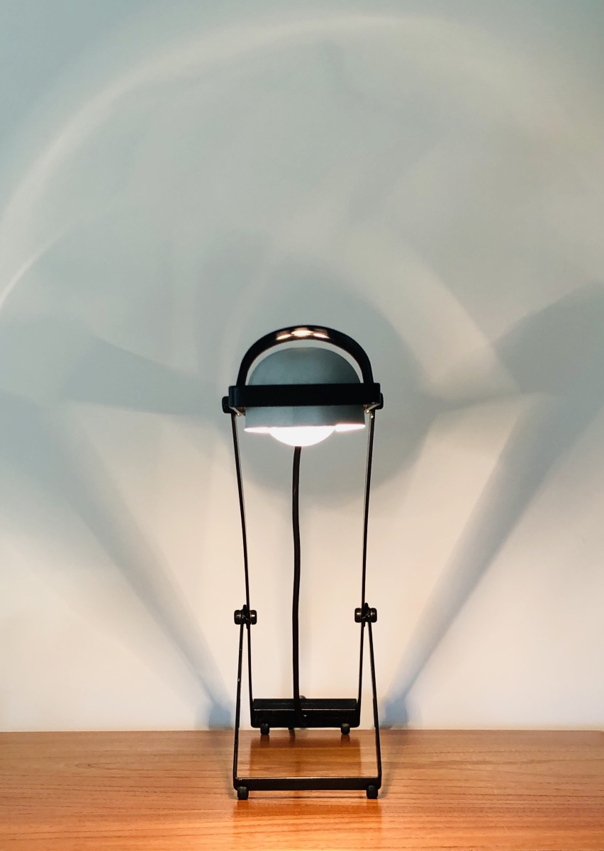 Lampe modèle "Sintesi" tavolo de Ernesto Gismondi pour Artemide, Italie années 70-photo-5
