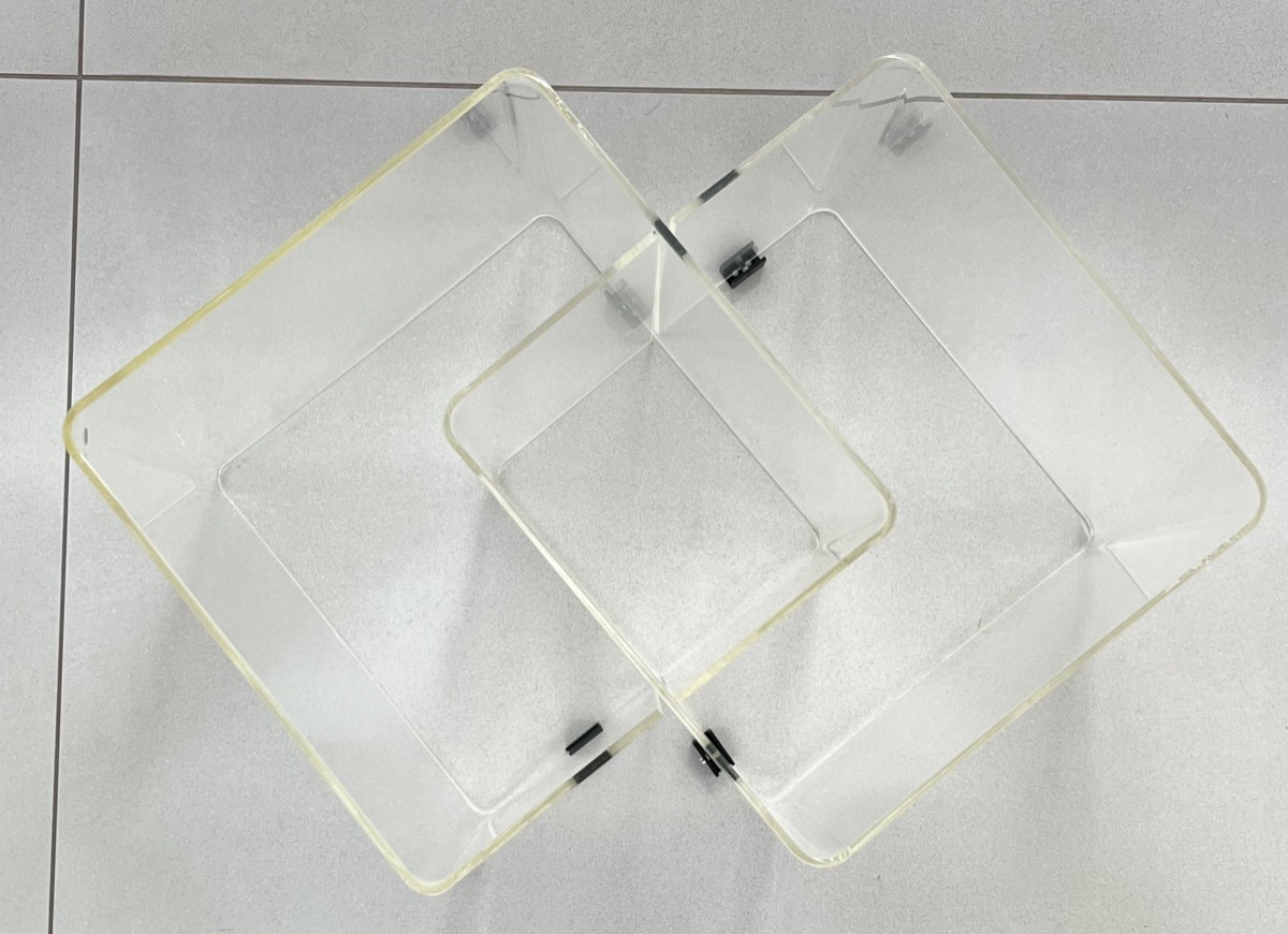 Side Table, Plexiglas Cube Shelf By Michel Dumas, France 1970s-photo-5