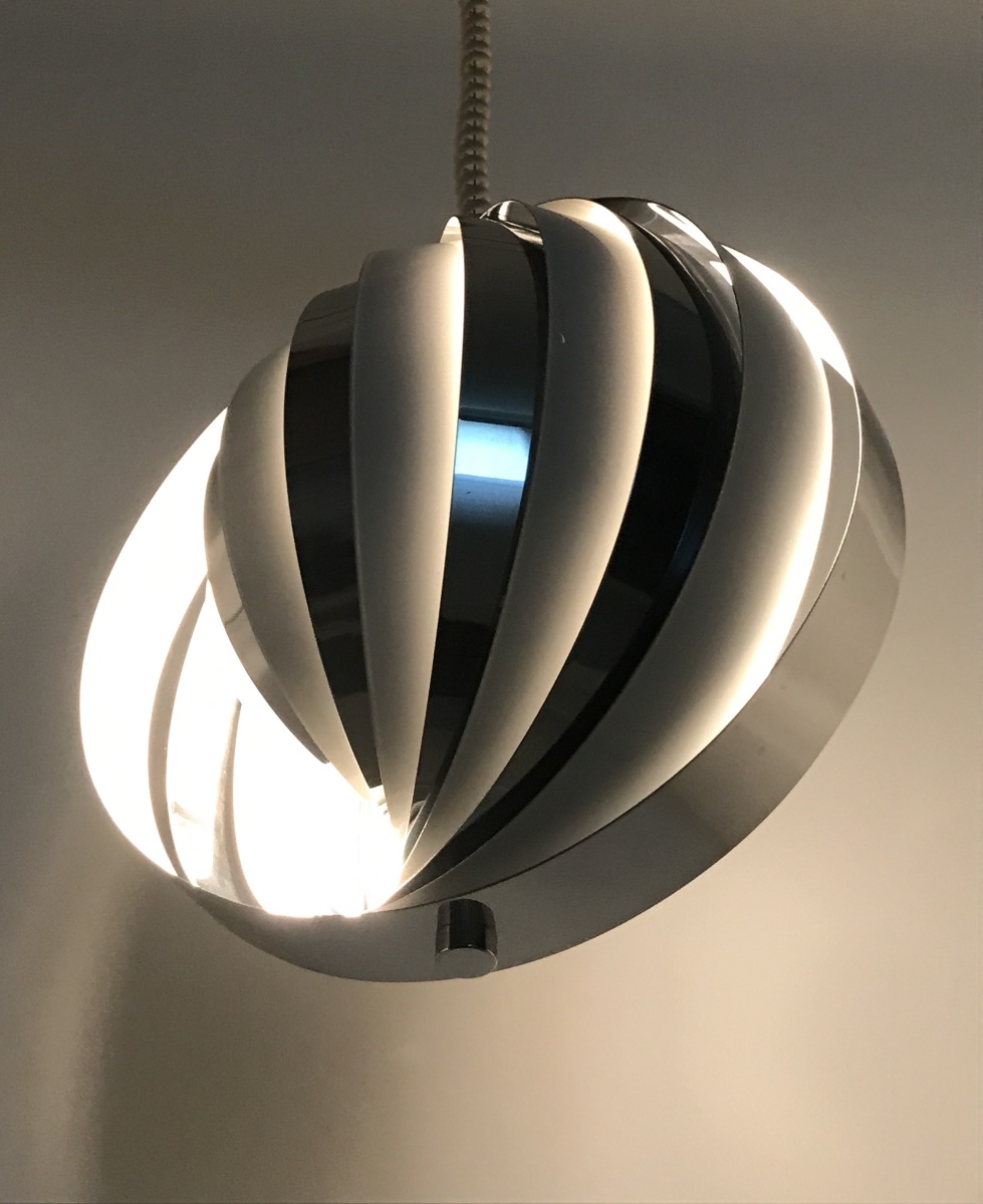 Moon Suspension With White And Chrome Slats, Denmark 60s-photo-4