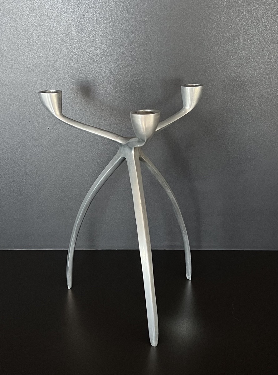 Bougeoir, chandelier tripode en aluminium pour De Bijenkorf, Pays-bas années 70-photo-1