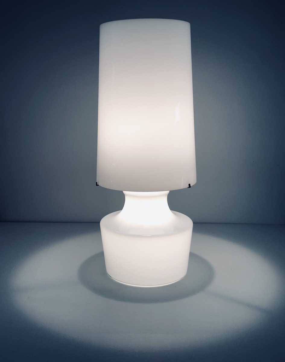 Lampe de salon en verre blanc, Italie années 60-photo-4