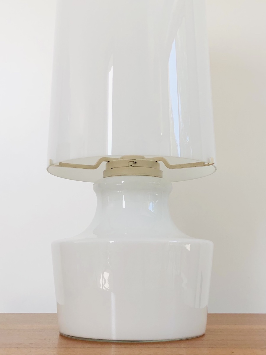 Lampe de salon en verre blanc, Italie années 60-photo-3