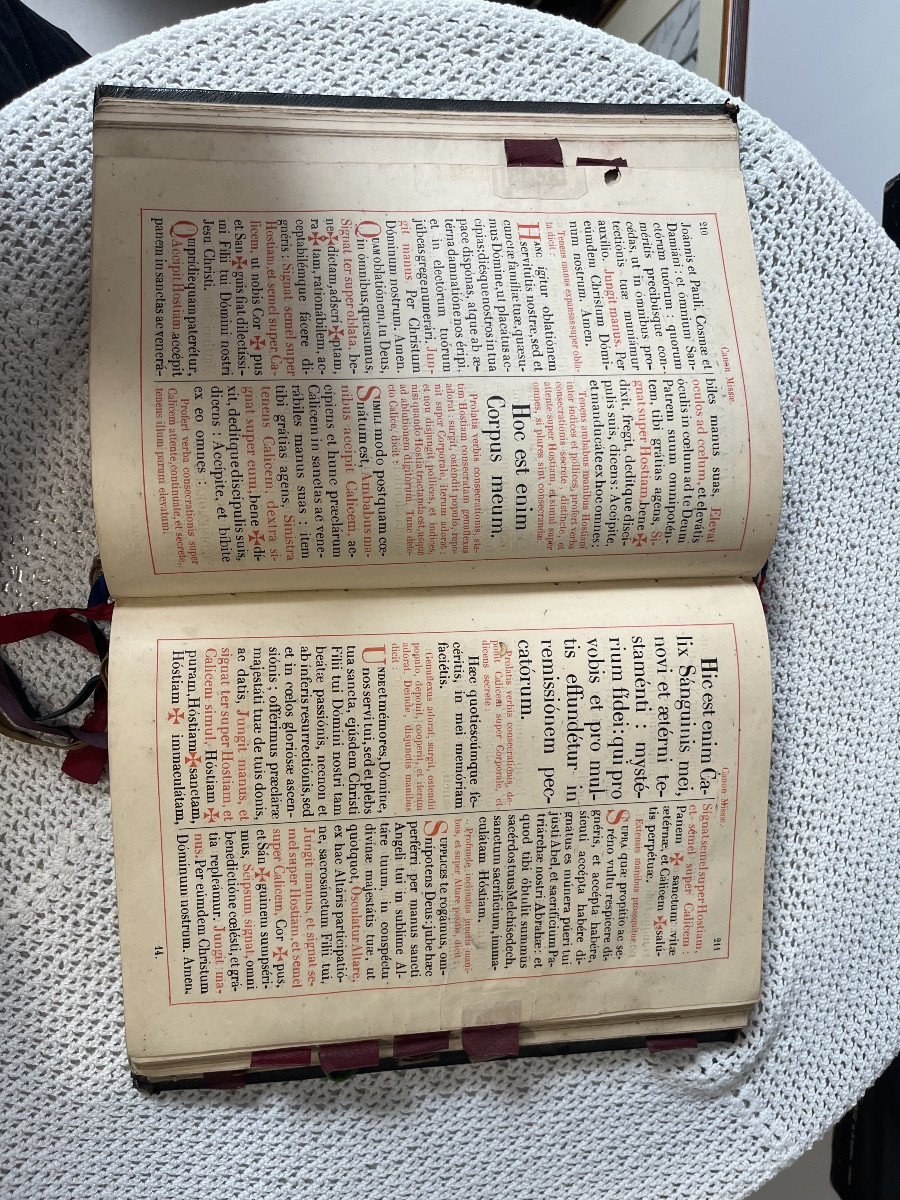 Missal-photo-2
