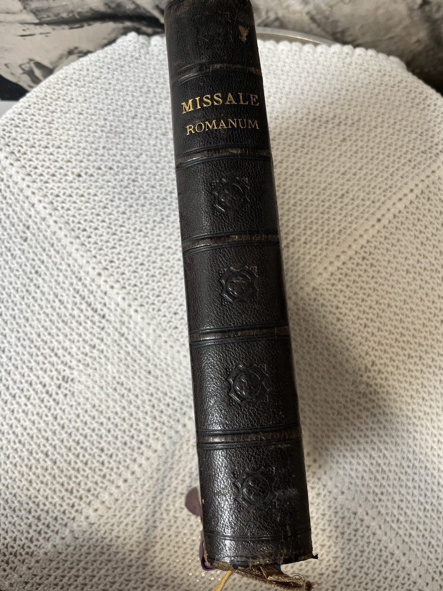 Missal-photo-4