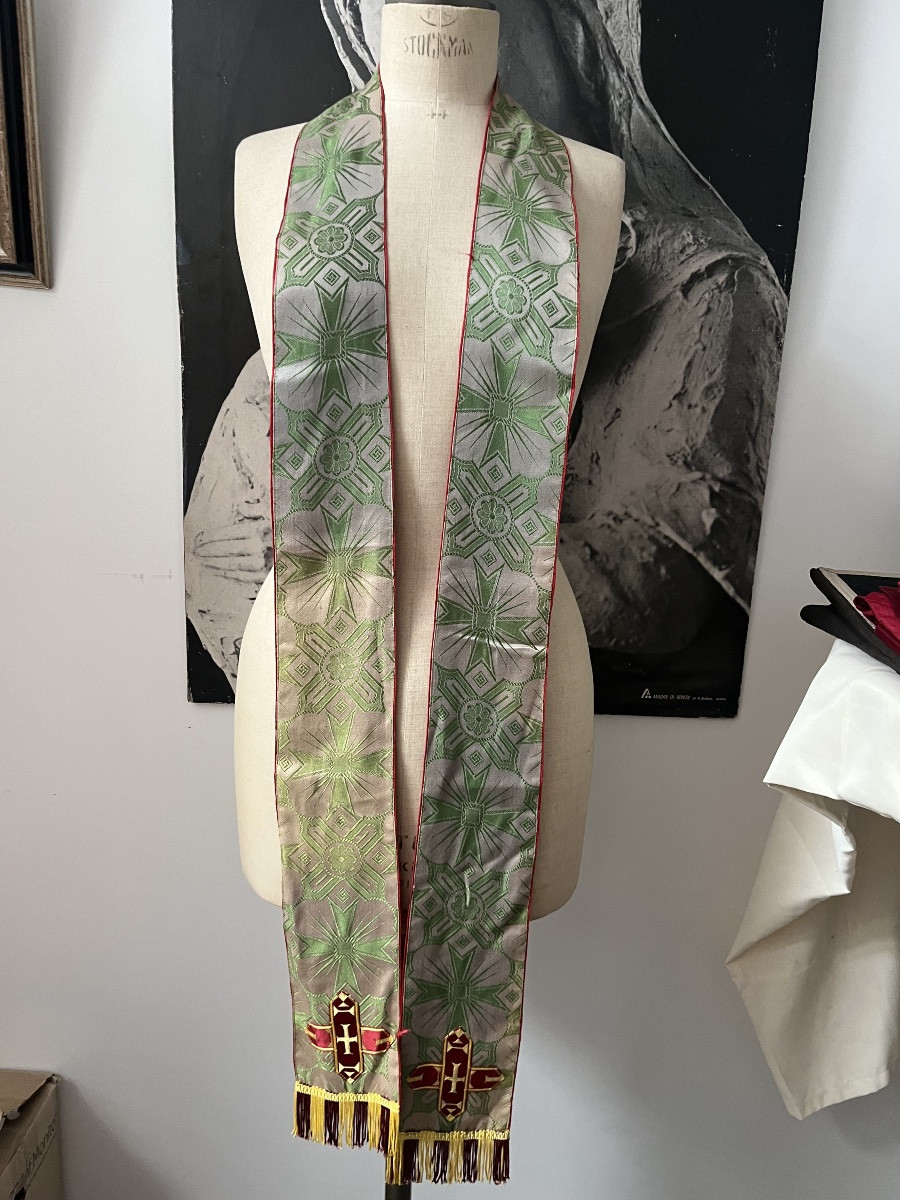 Lot vêtements religieux -photo-1