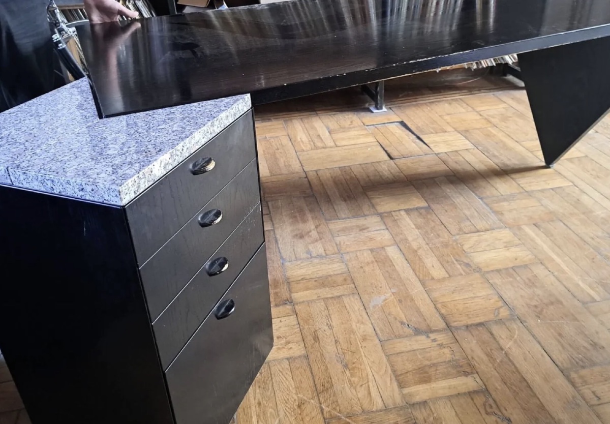 Large Lacquered Wood And Granite Desk From The 1980s-photo-2
