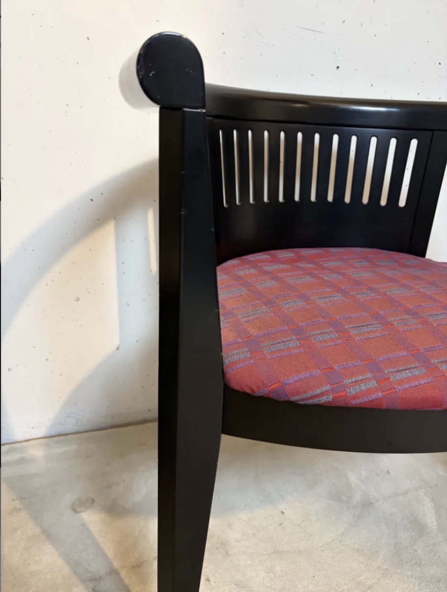Fauteuil laqué noir-photo-2