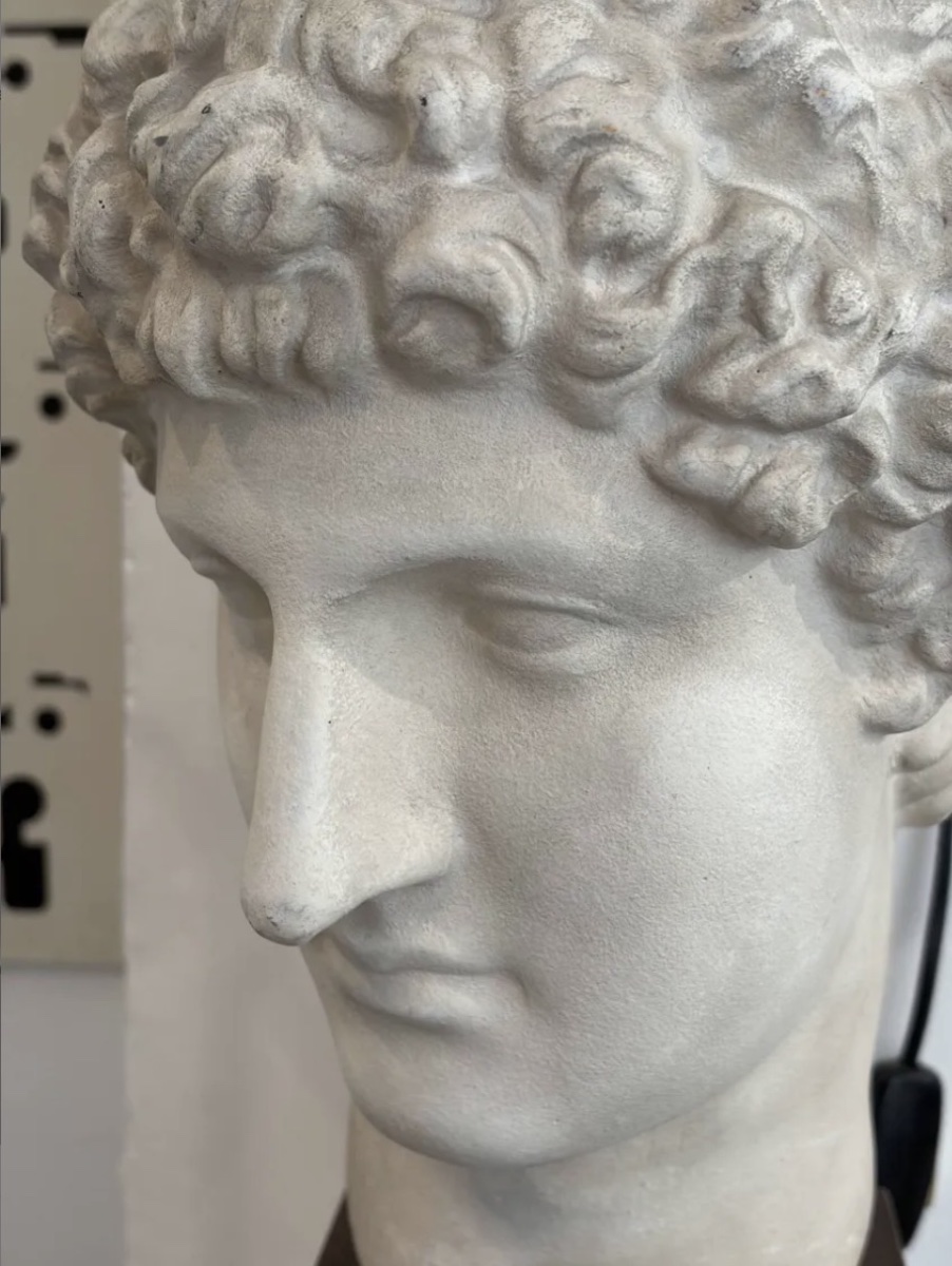 Hermès Head-photo-3