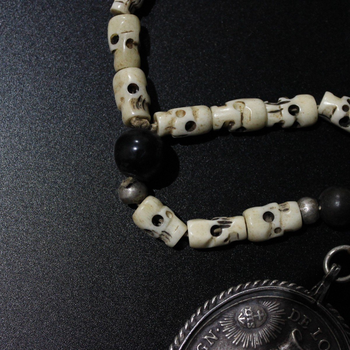 Antique Rosary Medal St. Ignatius Loyola Silver & Bone Religious 18th Cent-photo-2