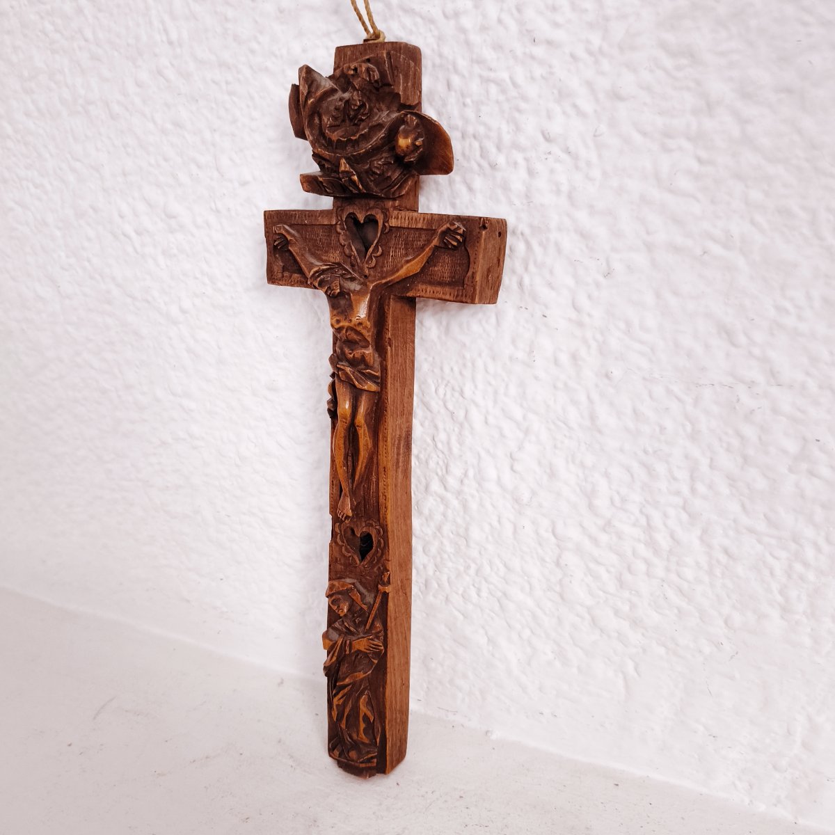 Reliquaire Crucifix Sculpté Allemand Du XVIIIe Siècle Avec Collection De Reliques-photo-1