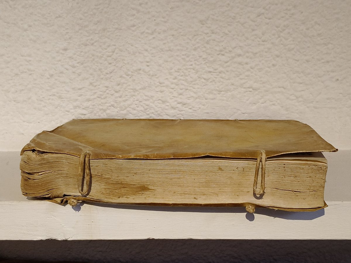 1735 Spanish Book, Sagrado Inexpugnable, Vellum Cover, Two-ink Text, Engraving-photo-1