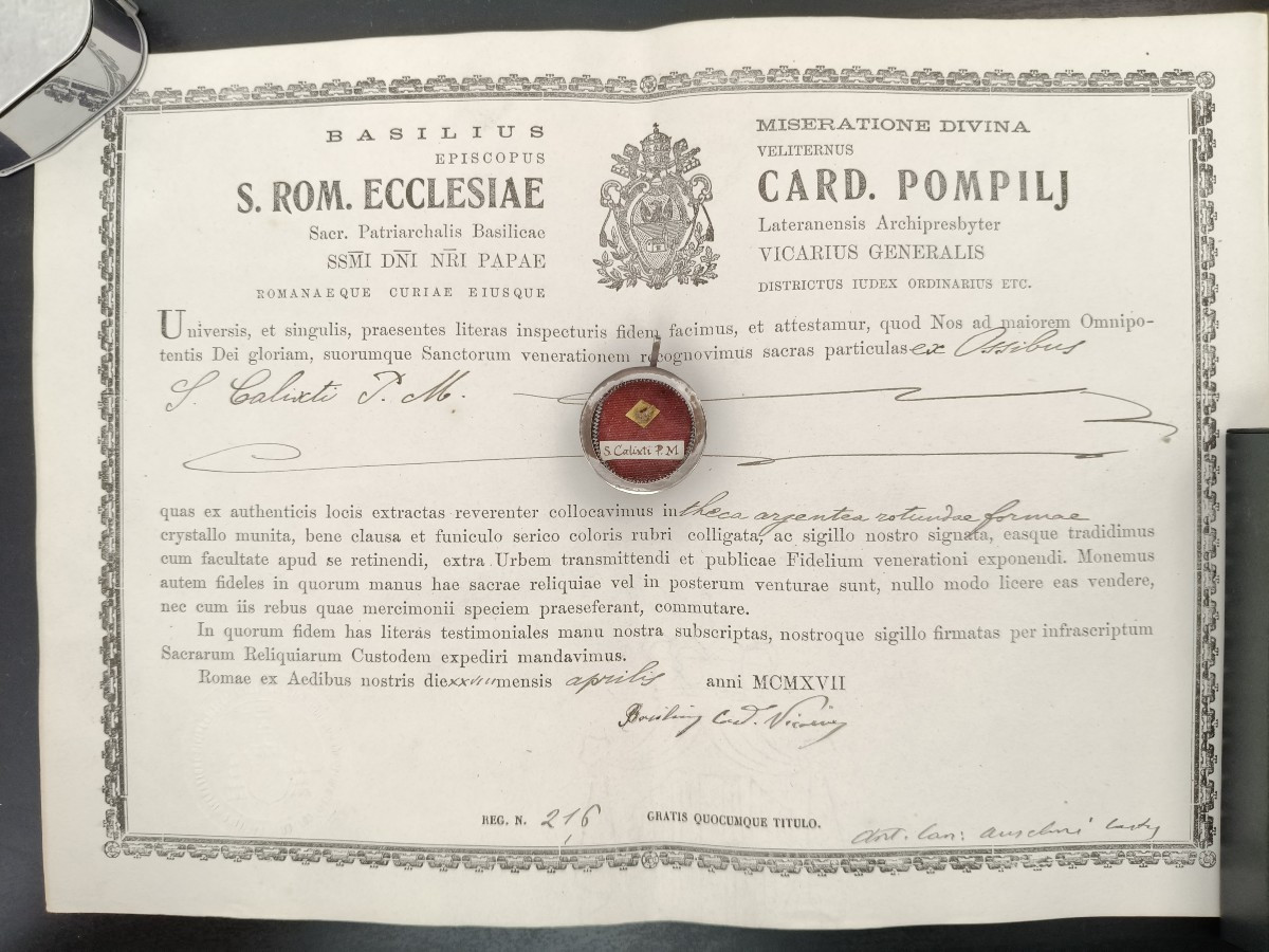 Reliquaire en argent de 1ère classe, relique de saint Calixte + certificat d'authenticité