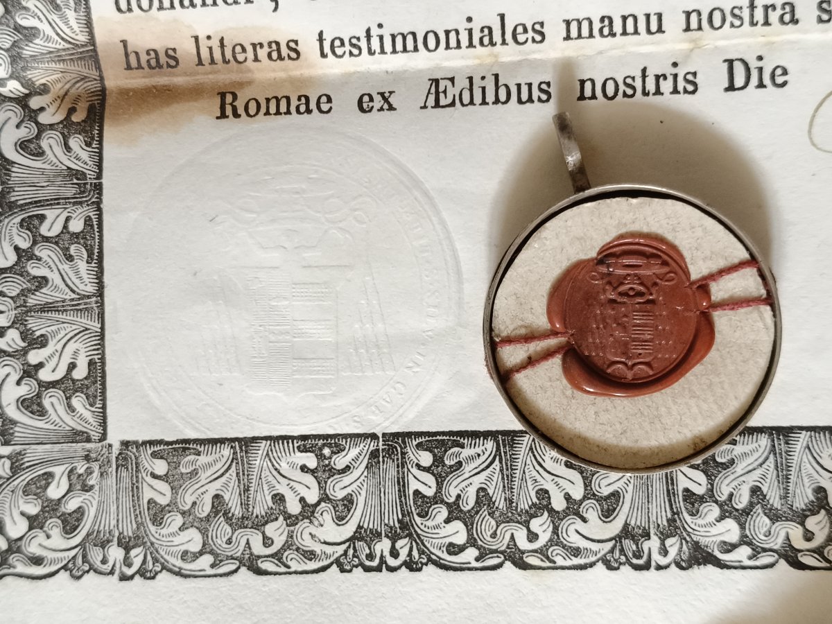 Reliquaire du XIXe siècle, ex-pallios, relique de saint François d'Assise + certificat d'authen-photo-4