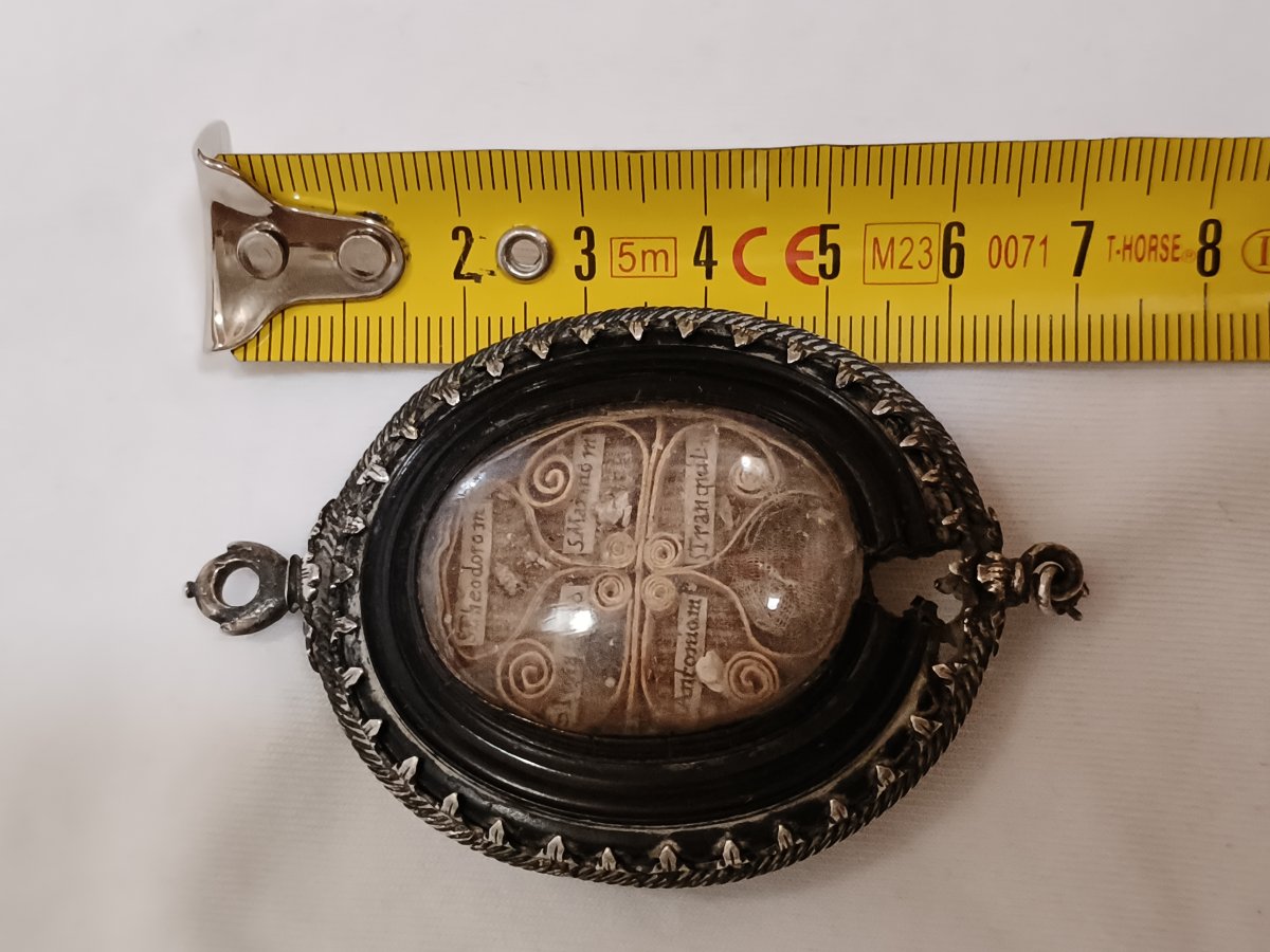 Reliquary 12 Relics St. Ignatius Loy. St Anthony Padua... XVII Cent Spain Silver-photo-2