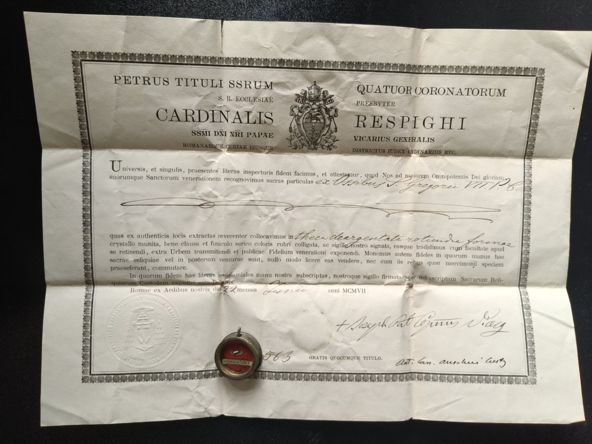 Relique du pape Saint Grégoire VII, reliquaire, sceau de cire + document 1907