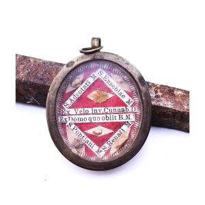 Reliquaire En Argent, Reliques Des Martyrs, Jésus-christ Et La Vierge Marie + Cachet De Cire. 1