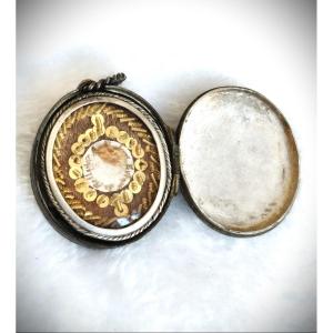Reliquaire en argent, relique importante de saint Anthelm de Belley + sceau de cire