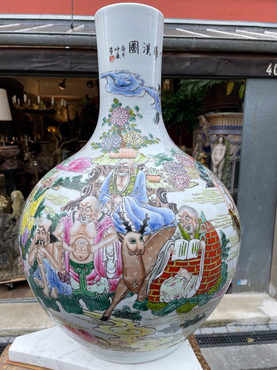 China, 20th - Important Tianqiuping Vase With Immortal Decor.-photo-5
