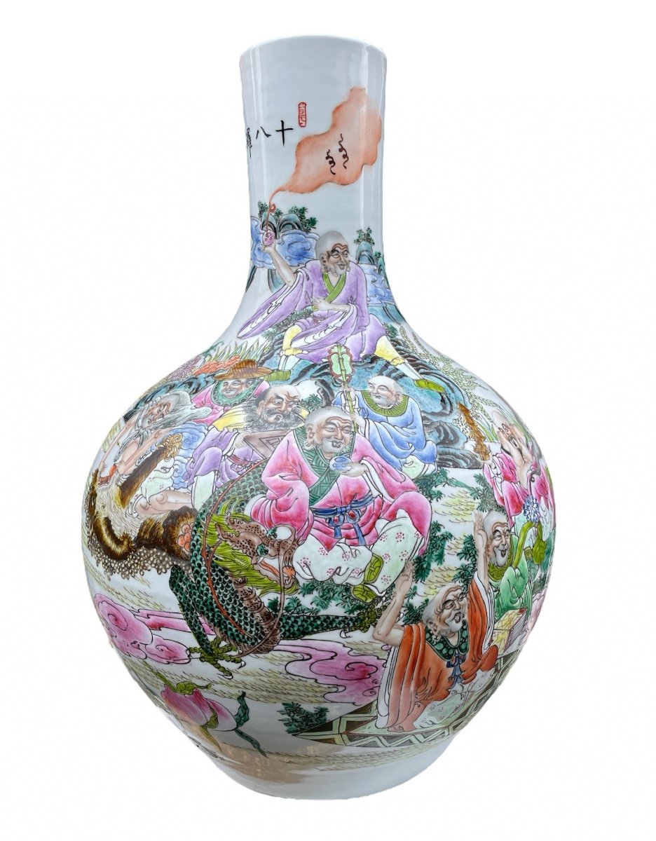 China, 20th - Important Tianqiuping Vase With Immortal Decor.