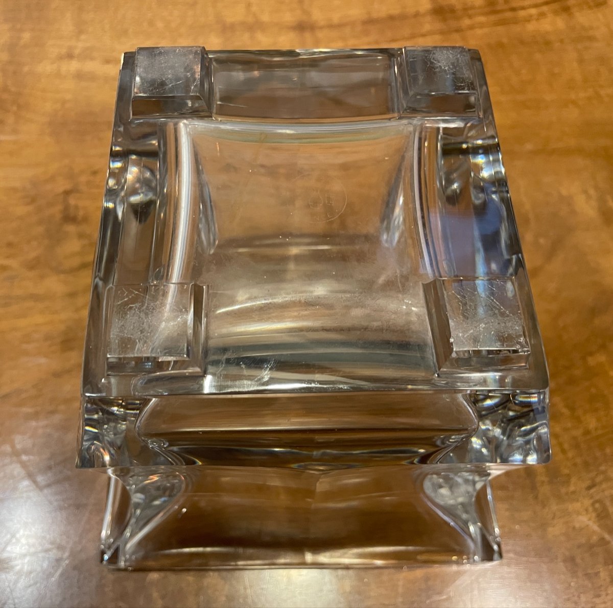 Maison Baccarat - Square Section Vase.-photo-4
