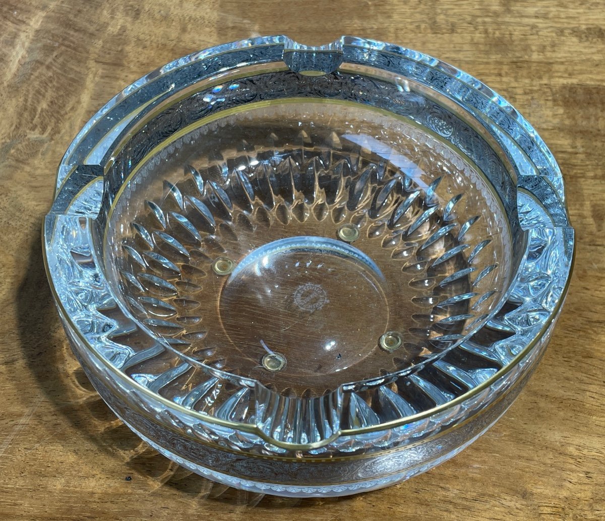 Saint-louis - Important Crystal Ashtray, Thistle Gold Model, Perfect Condition. - Diameter: 14.7 Cm.-photo-3
