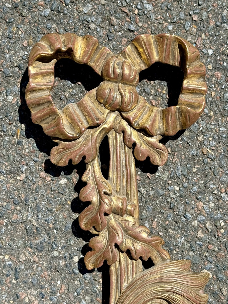 Paire de trophées de musique en bois sculpté et doré, style Louis XVI - Haut. 103 cm. -photo-3