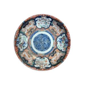 Japan - Important Imari Porcelain Basin, Edo Period - Diam. : 46cm.