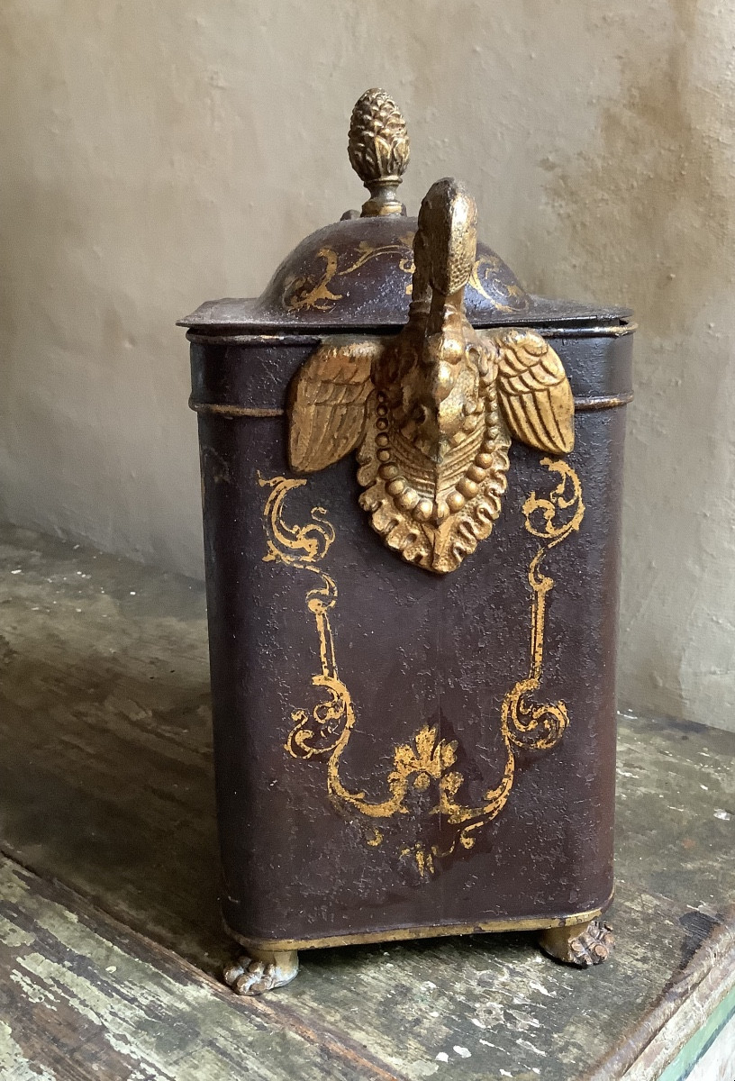 19th Century Painted Sheet Metal Egg Cooker -photo-2