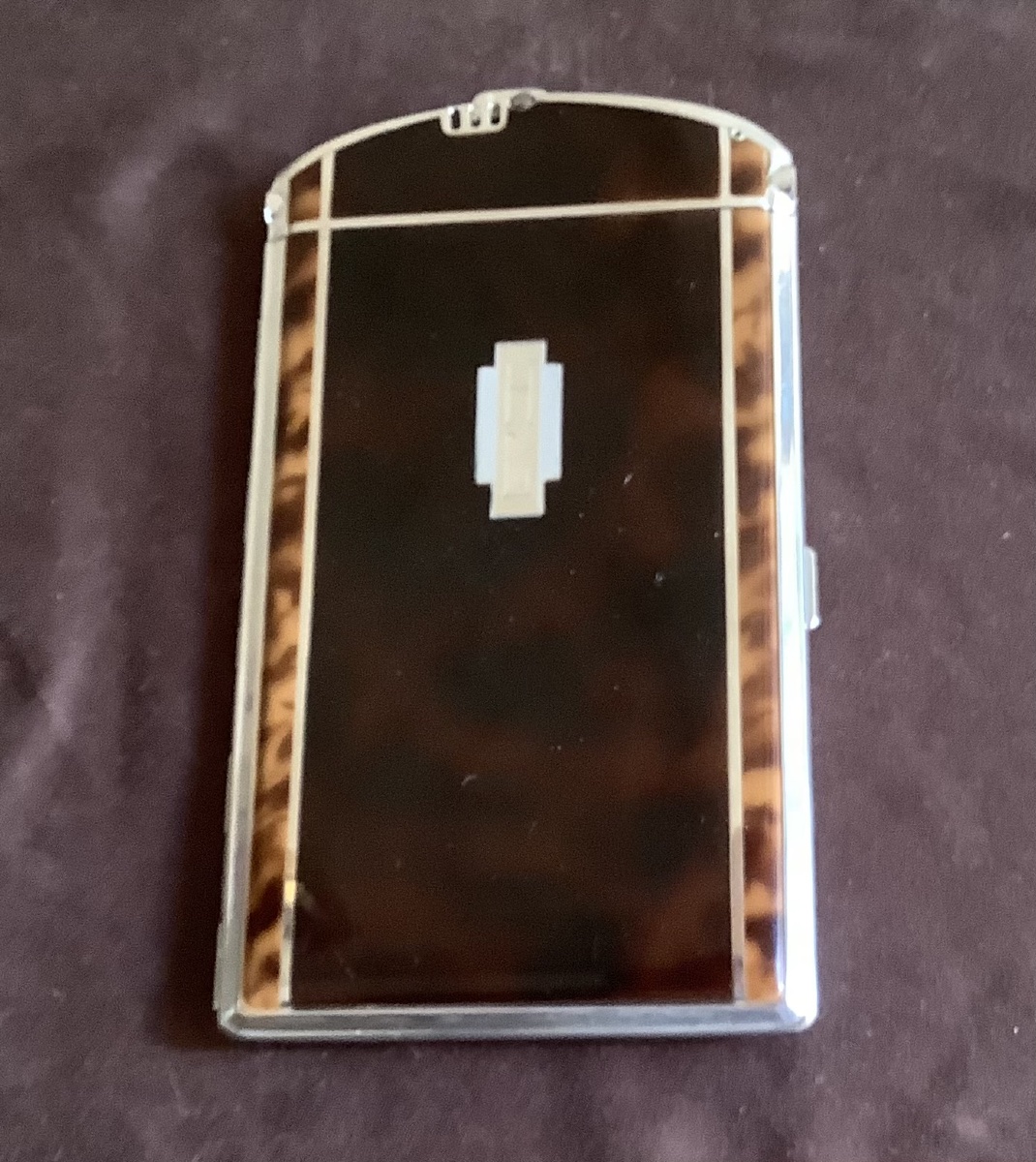 Porte cigarettes  briquet art déco