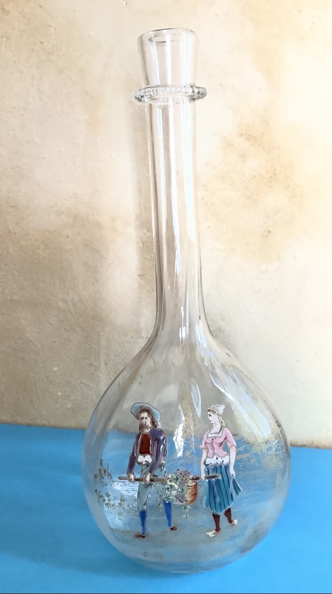 Bouteille pansue émaillée