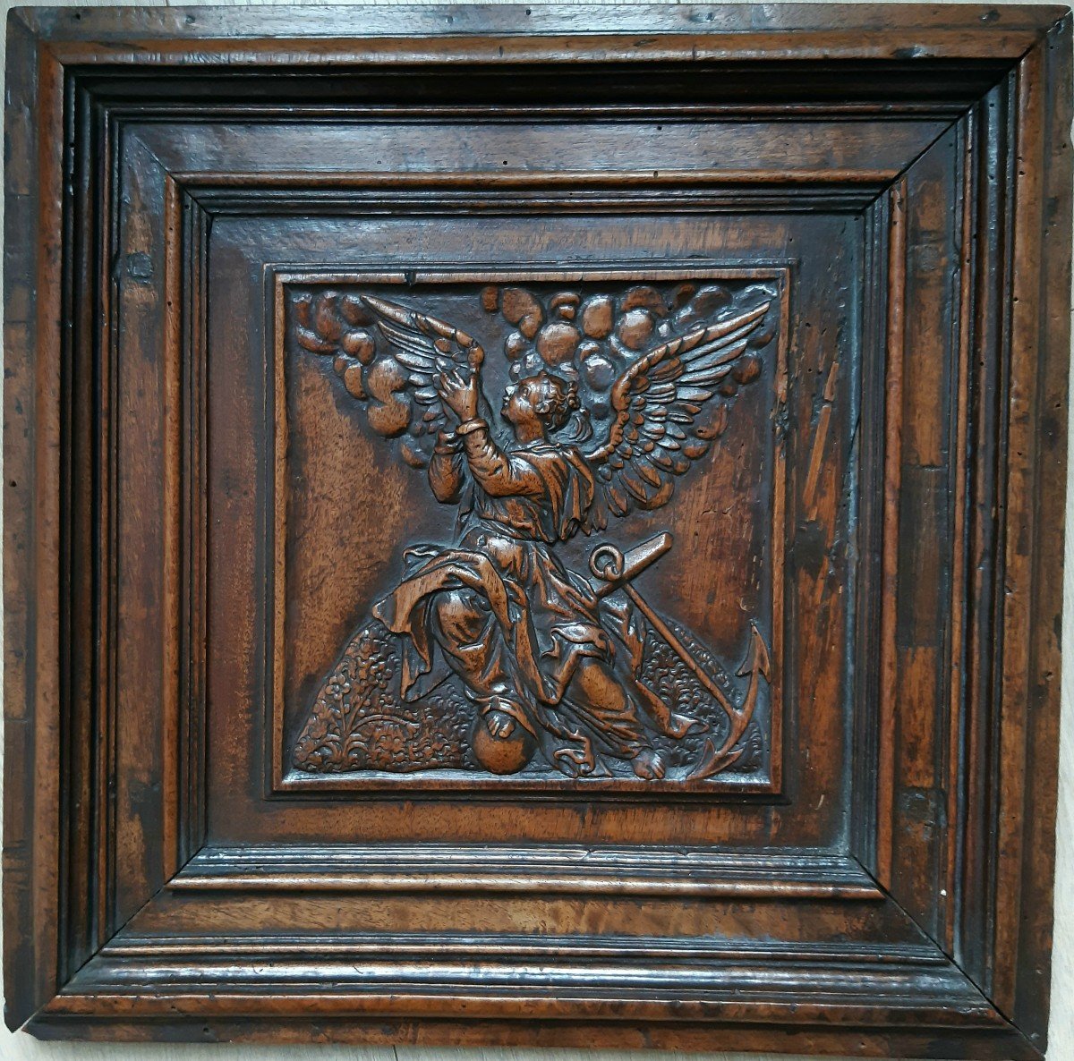 Allegory Of Hope - Carved Walnut Panel C. 1600-photo-4
