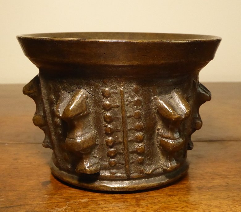 Bronze Mortar From The 16th Century-photo-4