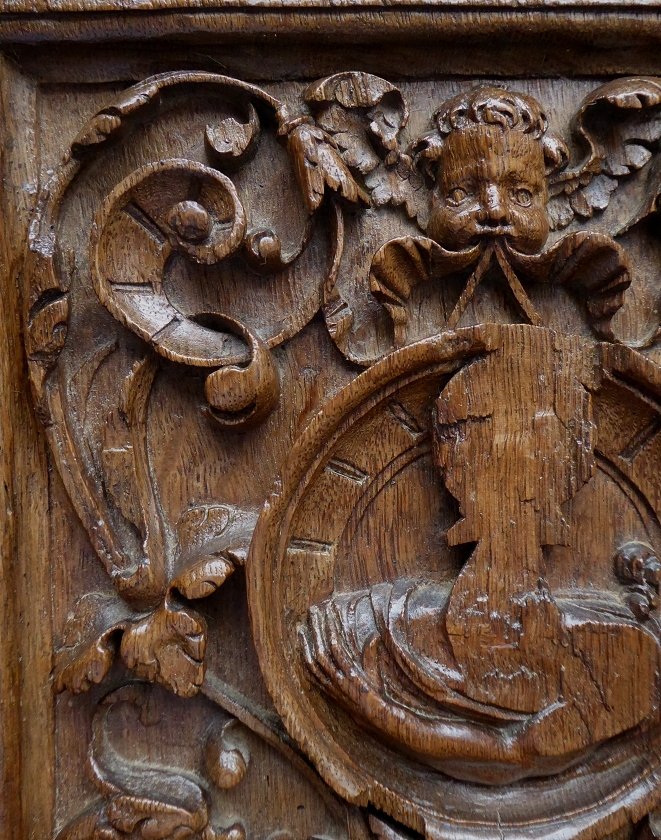 Renaissance Panel In Carved Oak From The 16th Century-photo-1
