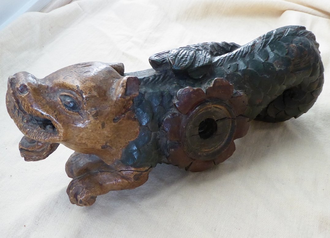 Polychrome Carved Walnut Barrel Lock - Alsace, 17th Or 18th Century - Barrel Bar-photo-7