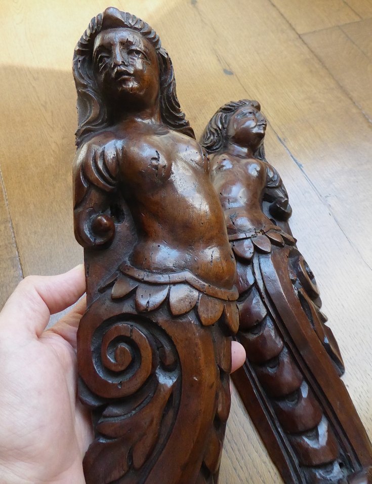 Paire de caryatides en noyer sculpté Italie XVIe siècle-photo-5